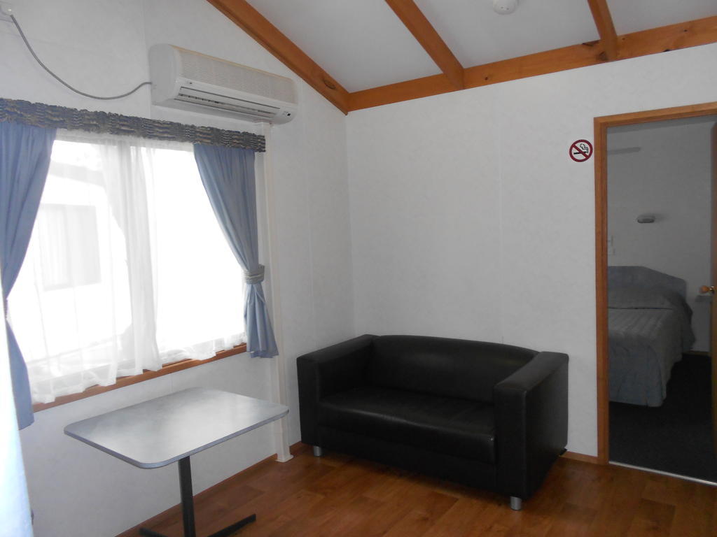 Wagga Wagga Beach Caravan Park 호텔 객실 사진