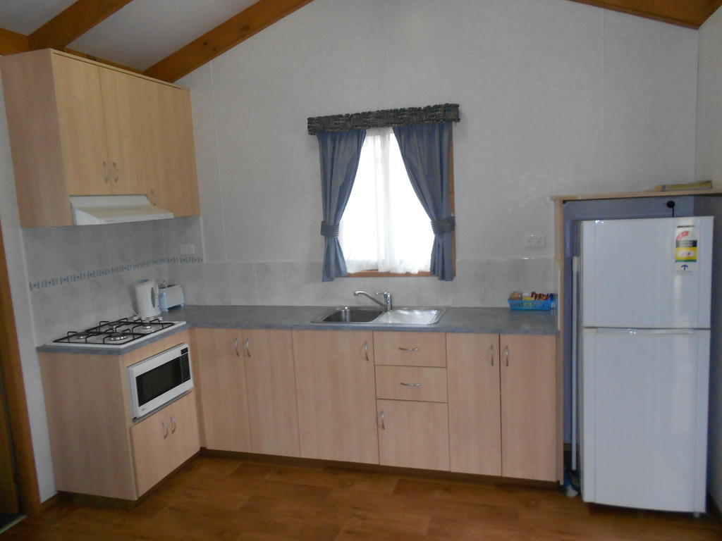 Wagga Wagga Beach Caravan Park 호텔 객실 사진