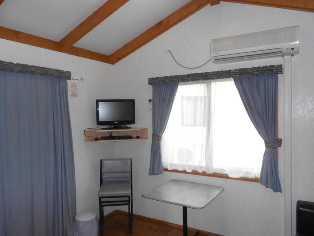 Wagga Wagga Beach Caravan Park 호텔 객실 사진